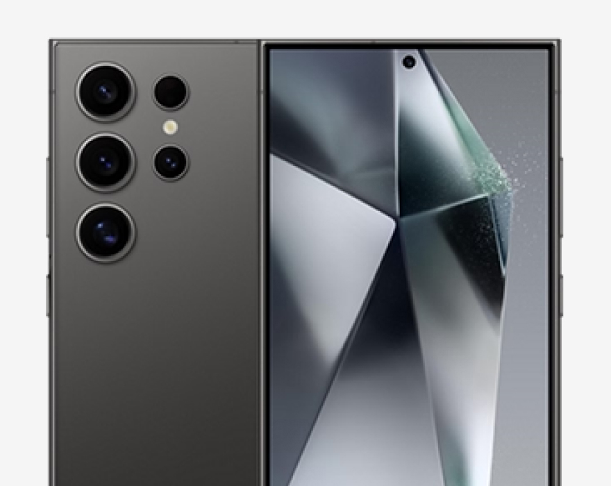 Vista frontal y trasera del Samsung Galaxy S24 Ultra en negro titanio